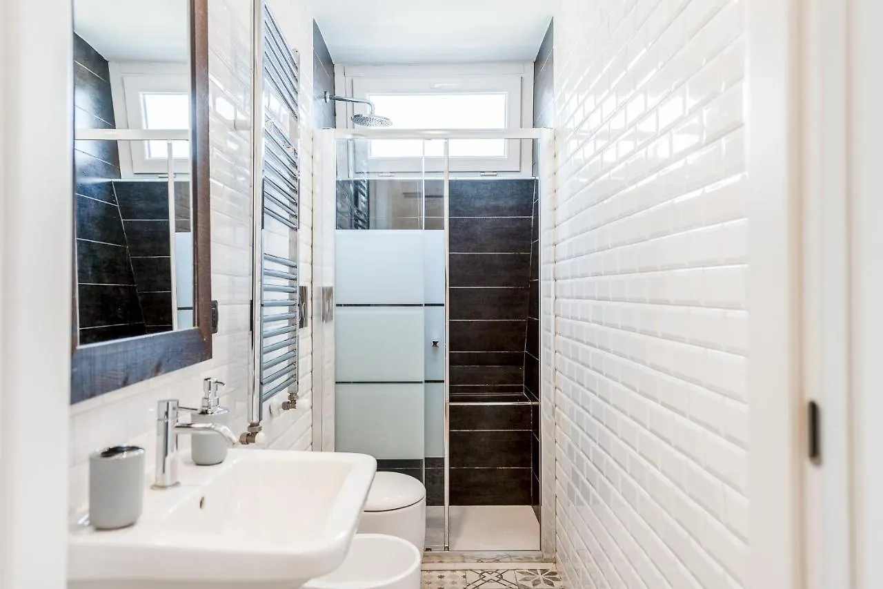 Apartament Milano -Duomo 13 Min, Netflix E Wi-Fi Mediolan